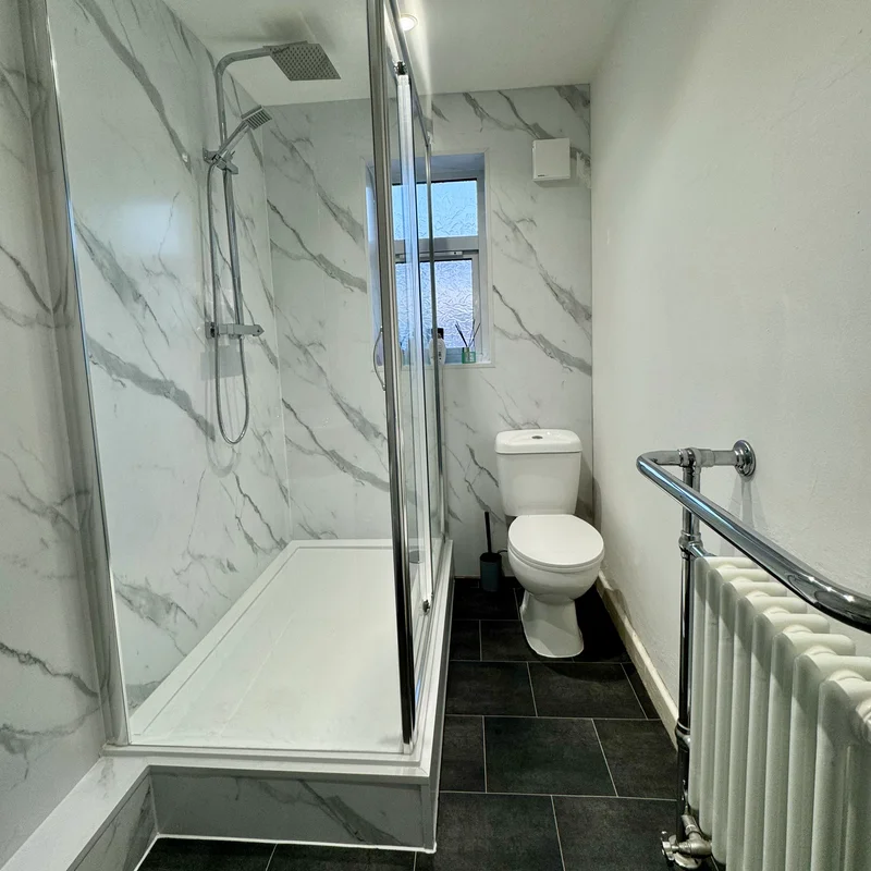Phase Contractors - South Wales electrical and building contractors - Modern bathroom refurbishment in South Wales Phase Contractors - South Wales electrical and building contractors - Modern bathroom refurbishment in South Wales